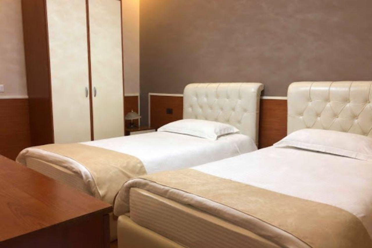 Hotel Palma Tirana Eksteriør billede