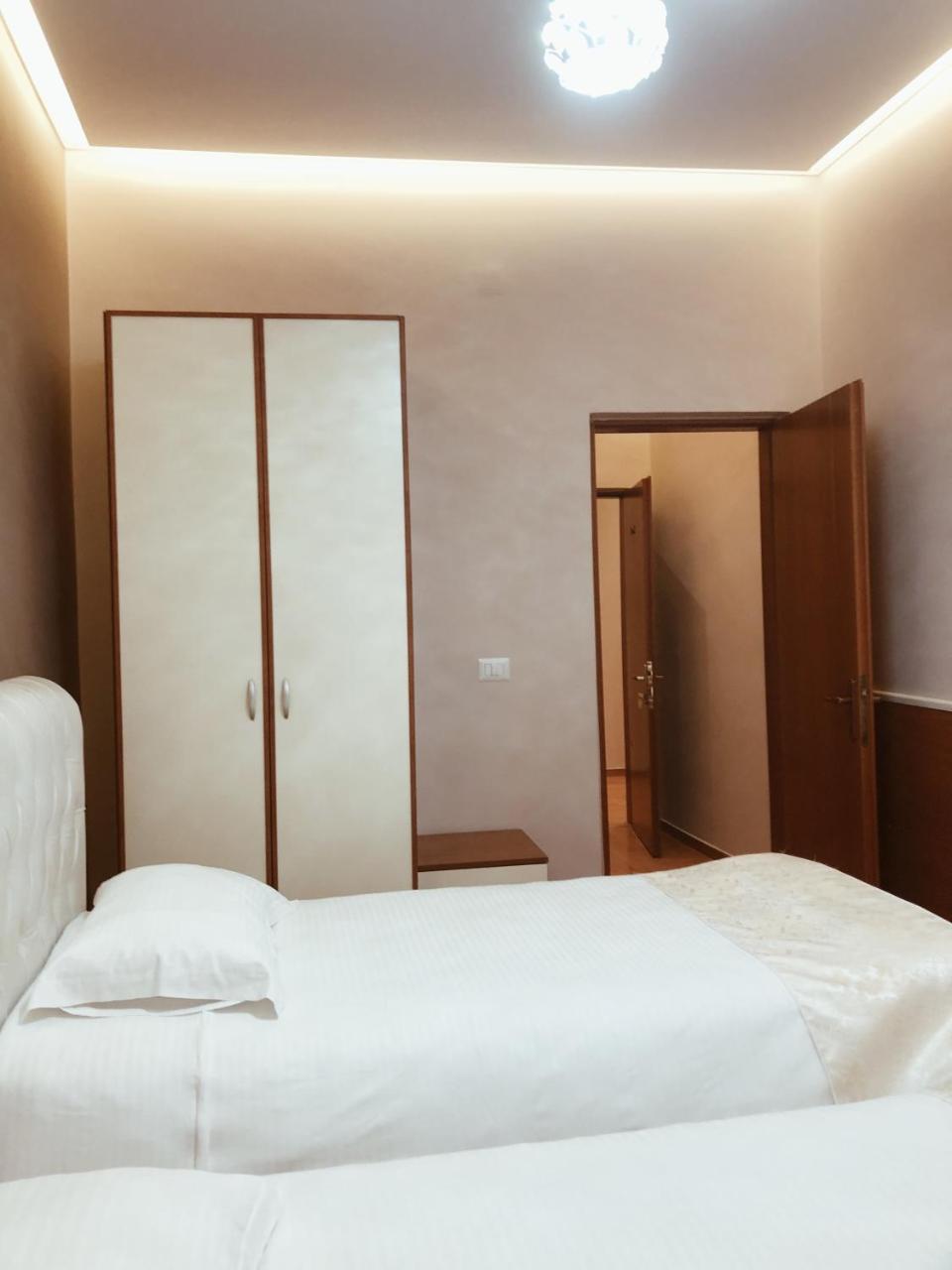 Hotel Palma Tirana Eksteriør billede